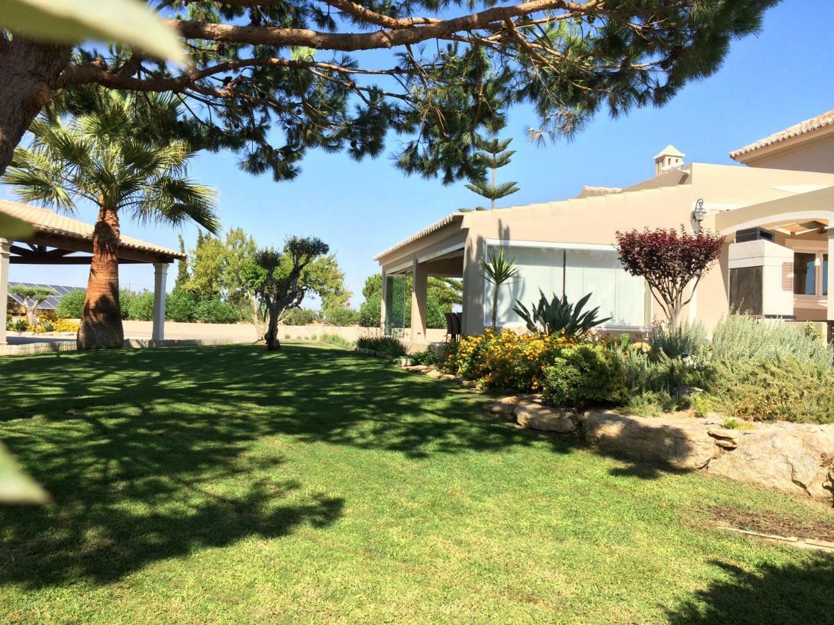 Quinta Do Pinheiro Manso - Holidays Villa - Marinha Beach Карвоейру Экстерьер фото